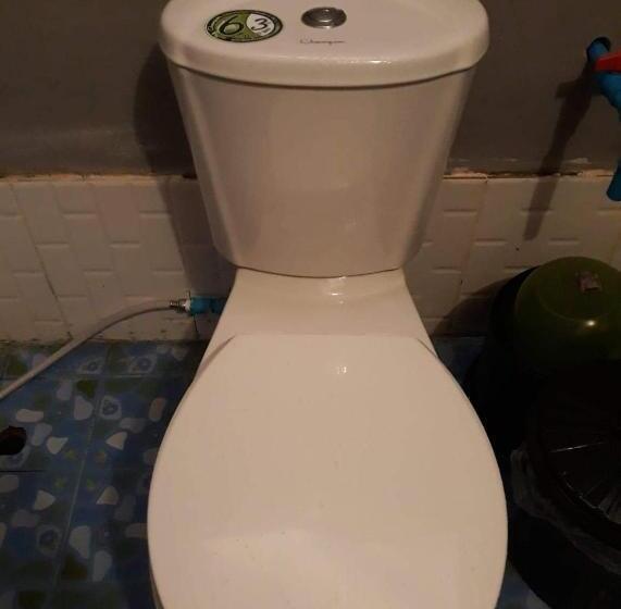 标准间, Kk Hut