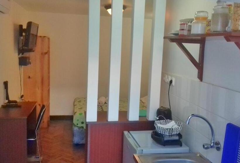 디럭스 룸, The Quiet Corner Guest House