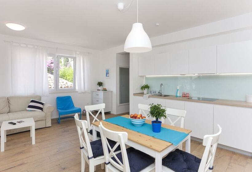 דירת 2 חדרים נוף לים, Apartments Villa Karmen