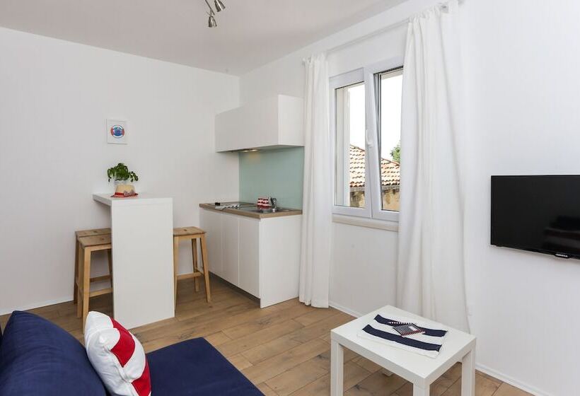 דירת חדר, Apartments Villa Karmen