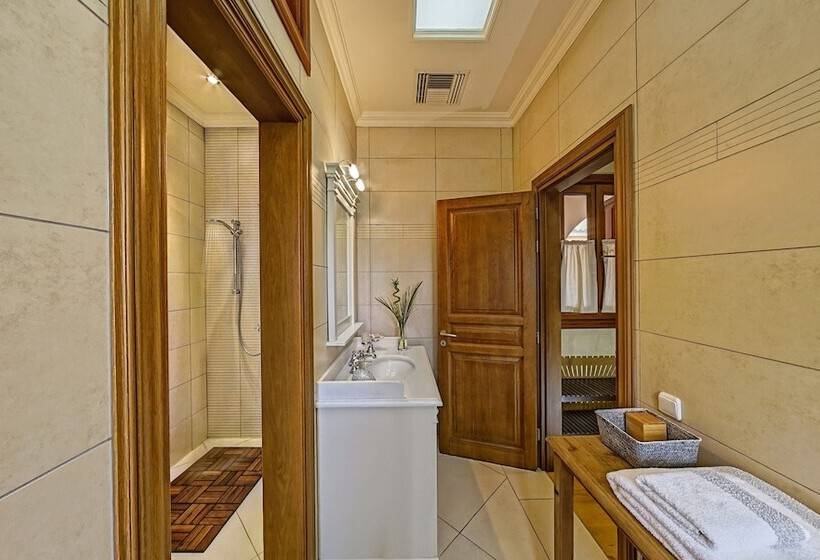 套房, Villa Veneziano Suites & Villa