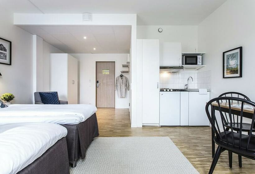 إستوديو قياسى, Biz Apartment Solna