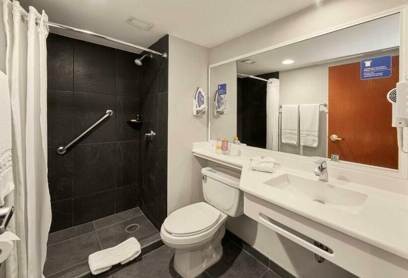 Номер Стандарт 2 Двуспальные Кровати, City Express By Marriott Celaya Galerias