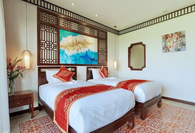 اتاق لوکس با چشم‌انداز استخر, Hoi An Field Boutique Resort & Spa