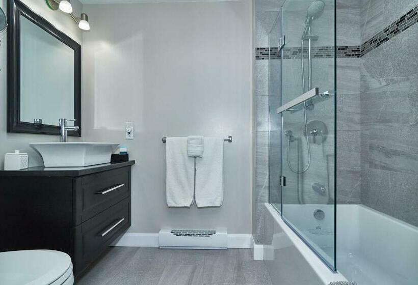 Номер Superior Кровать Кинг, Auberge Aux Deux Pères