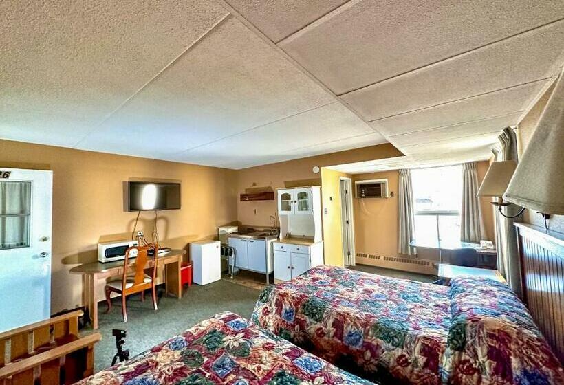 Номер Стандарт 2 Двуспальные Кровати, Capone's Hideaway Motel