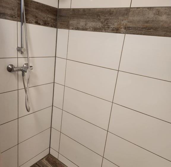 Номер Стандарт, Hoyers In Pinneberg