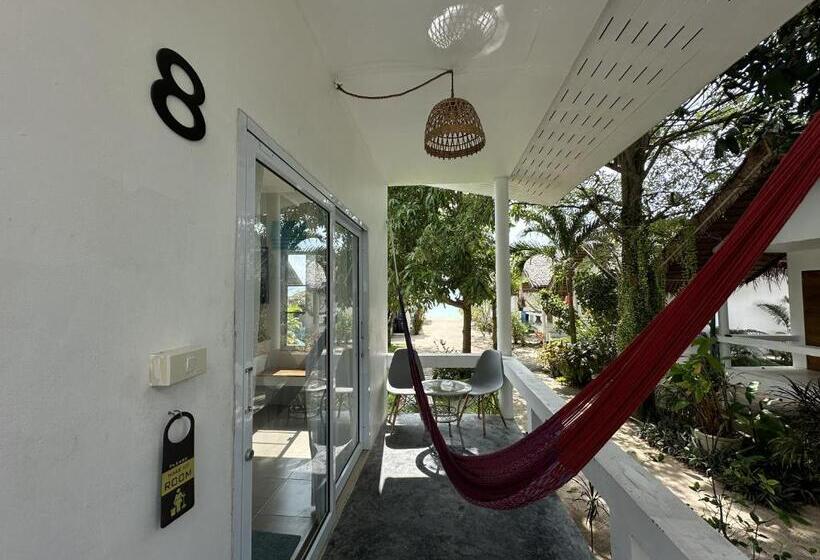 Студия Стандарт, Sand Terrace Beach Bungalows