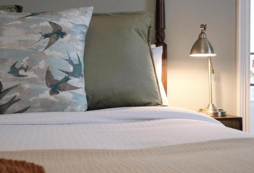 Номер Deluxe Кровать Кинг, Sancreed House Bed And Breakfast