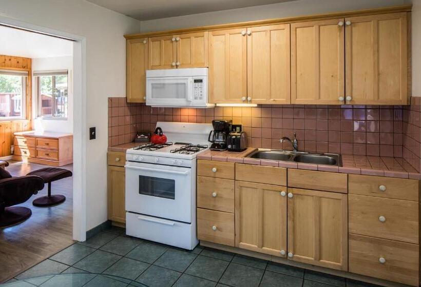 كابينة ديلوكس, Andril Fireplace Cottages