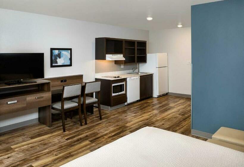 Студия Стандарт, Woodspring Suites Houston Iah Airport