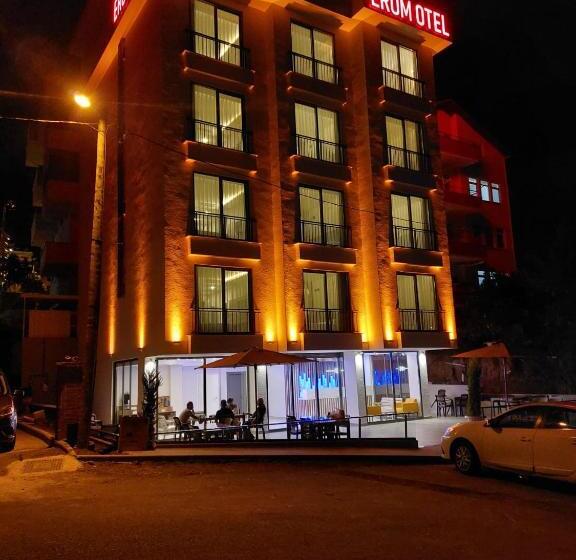 스탠다드 트리플 룸, Erom Otel