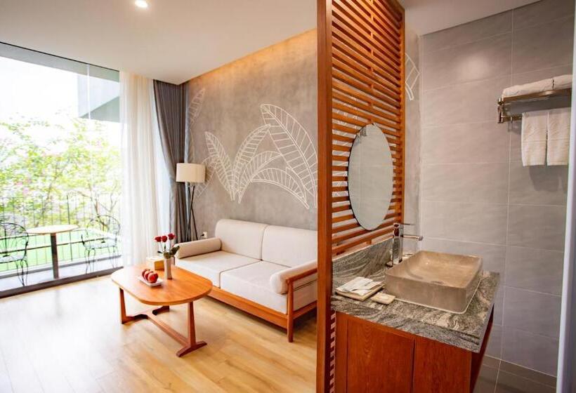ویلای 2 خوابه, Wyndham Grand Vedana Villa