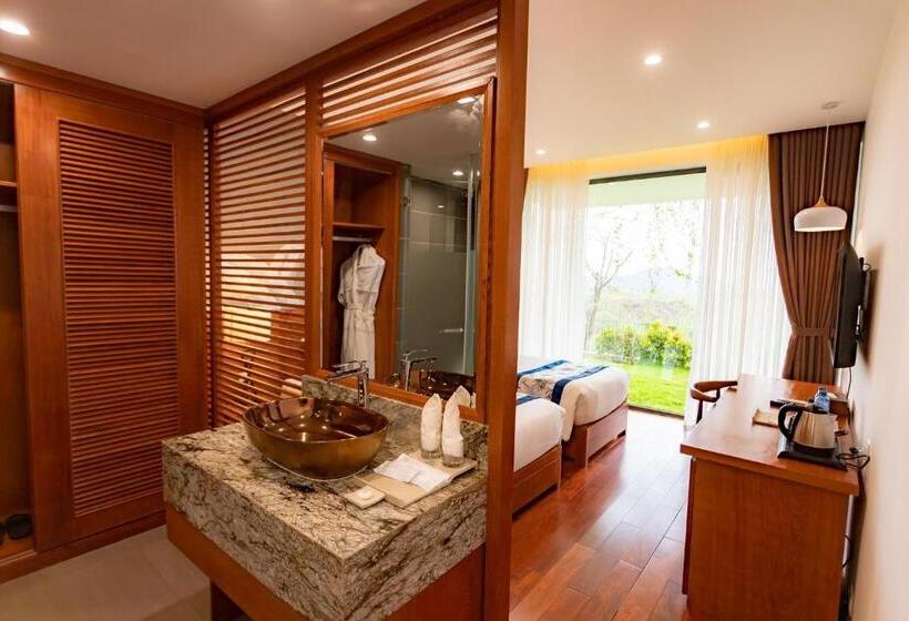 ویلای 2 خوابه, Wyndham Grand Vedana Villa
