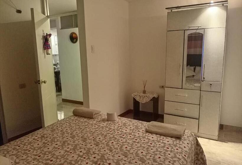 آپارتمان 1 خوابه با چشم‌انداز, Krammer Condo And