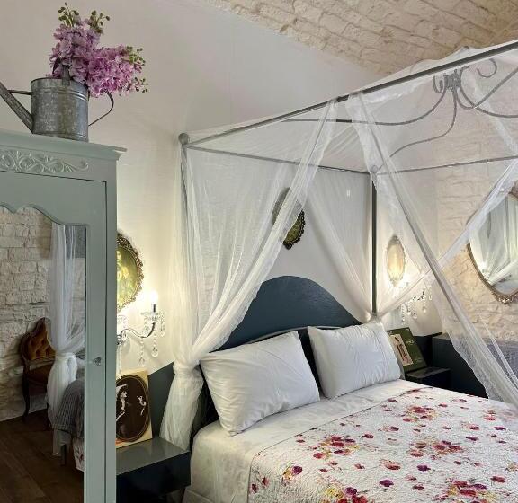 اتاق استاندارد, Operà B&b
