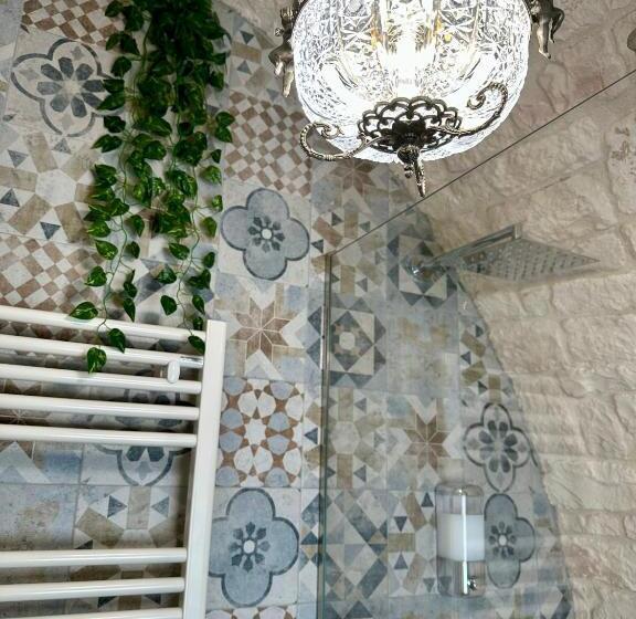 اتاق استاندارد, Operà B&b