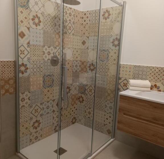 آپارتمان لوکس 2 خوابه, A Valata Apartments