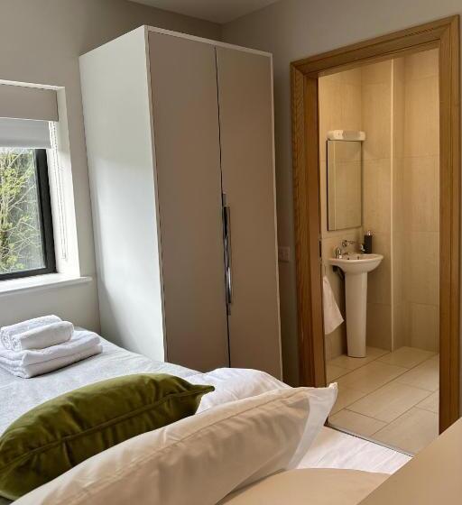 اتاق استاندارد, Holiday At Hubble Rooms   Shared Apartment