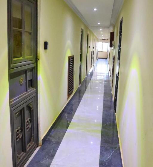 استودیوی استاندارد, Ck Homes
