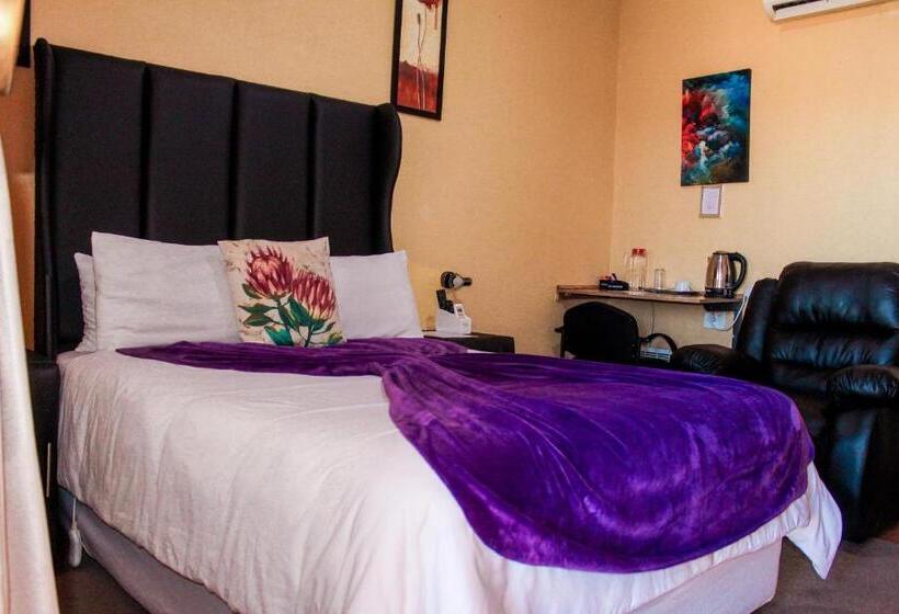 اتاق استاندارد, Motherland Guest House