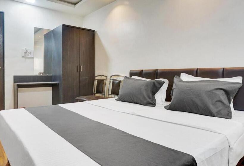 Трехместный Номер Классика, Oyo Sagar Lodging
