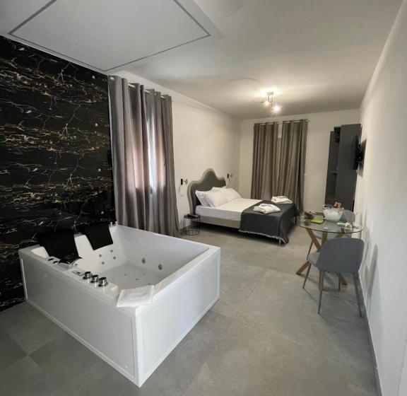 اتاق استاندارد با وان آب گرم, B&b Casa Giulivo Pantanagianni