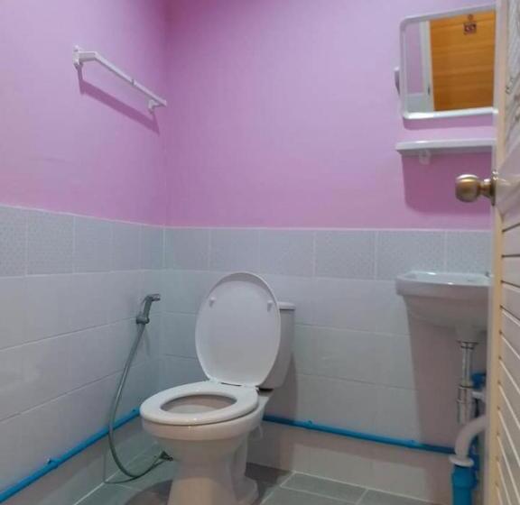 Quarto Estandar, Sun House Bkk