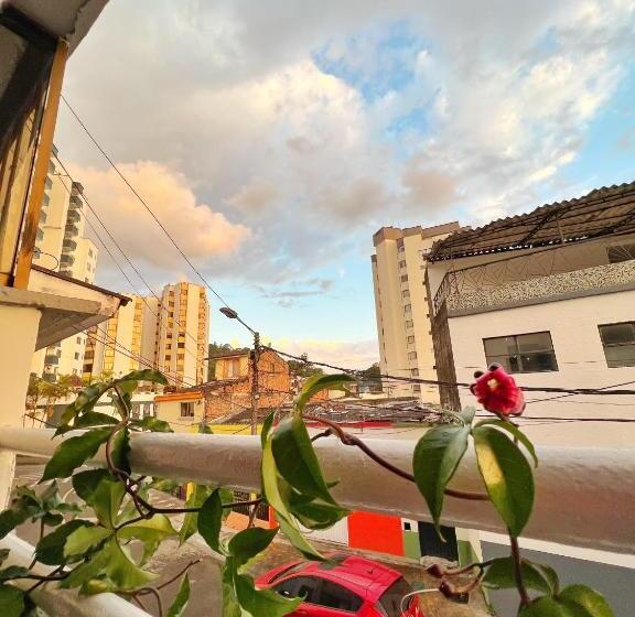 דירת דלוקס 3 חדרי שינה, Apartahotel Circunvalar Por Parceros Group