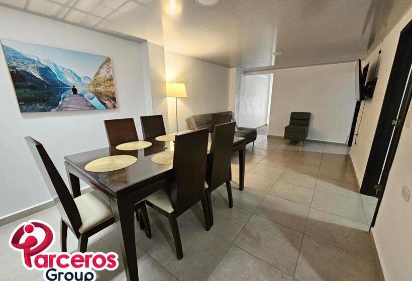 דירת שלושה חדרים, Apartahotel Circunvalar Por Parceros Group