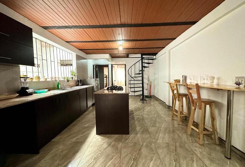 דירת חדר עם טרסה, Apartahotel Circunvalar Por Parceros Group