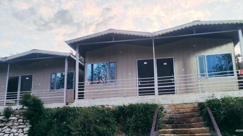 스탠다드 룸 산 전망, Kedareshwar Resort