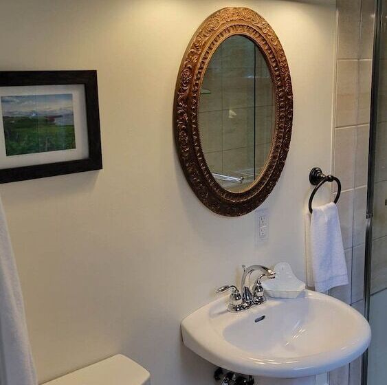 デラックスルーム, Clinton Pond Bed And Breakfast