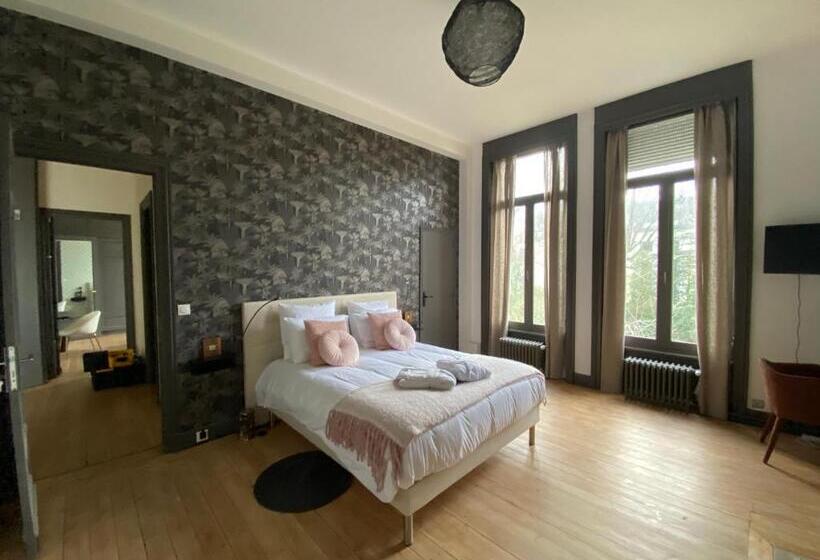 استودیوی لوکس, Maison Colodge Delory Barbieux