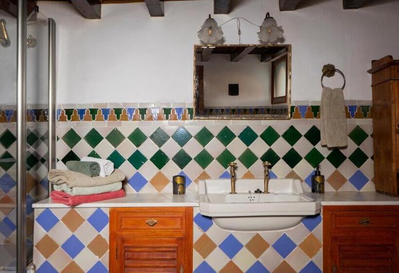 اتاق استاندارد با سرویس بهداشتی مشترک, Oripando Private Rooms
