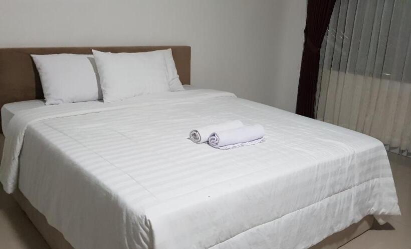 Номер Deluxe, Pondok Putri
