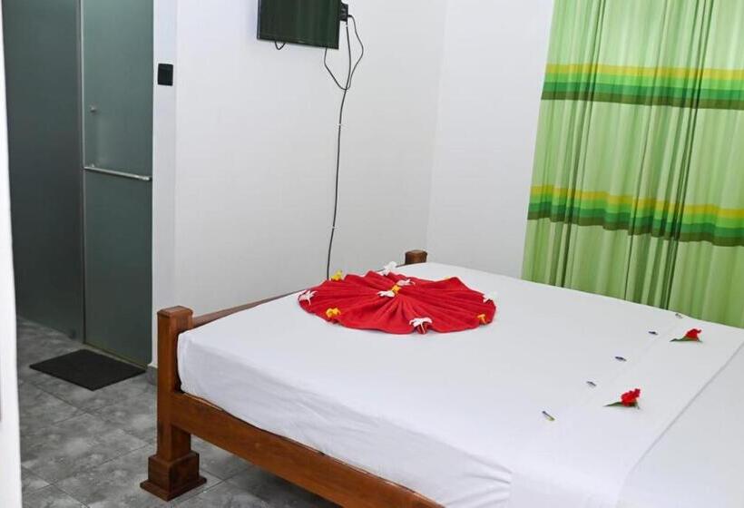 Номер Стандарт, Negombo Royal Villa By Hotel Oviniru