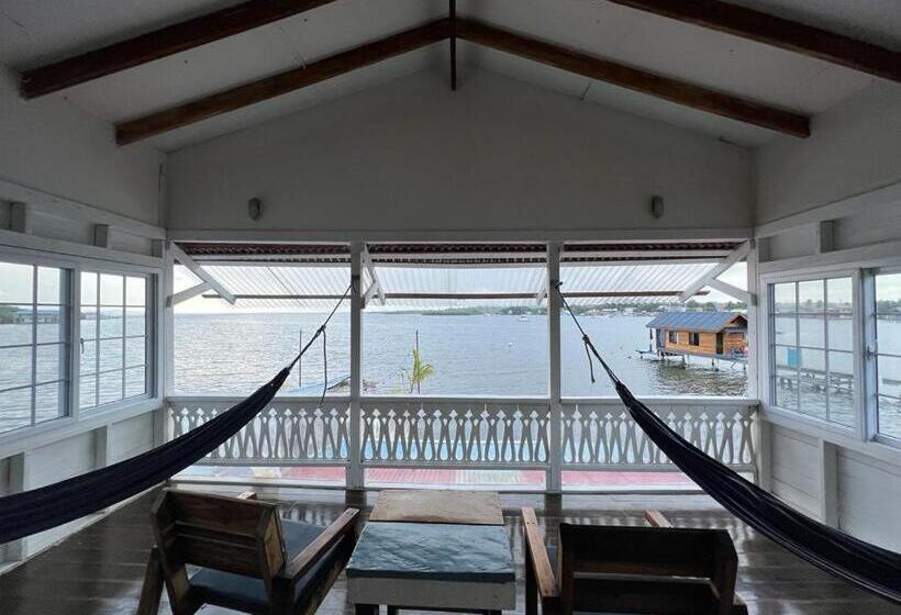 带海景的标准工作室, Barrbra Bnb Over The Sea