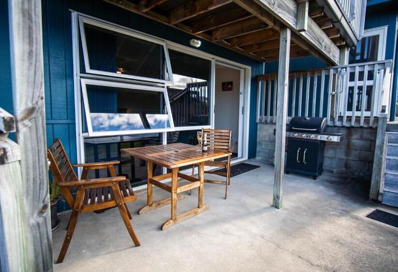 Студия Стандарт, Coromandel Seaview Motel