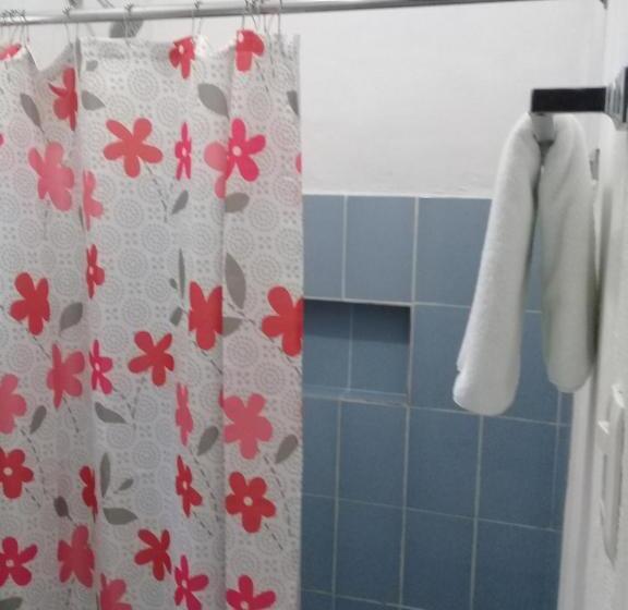 스탠다드 룸, 41 Valladolid