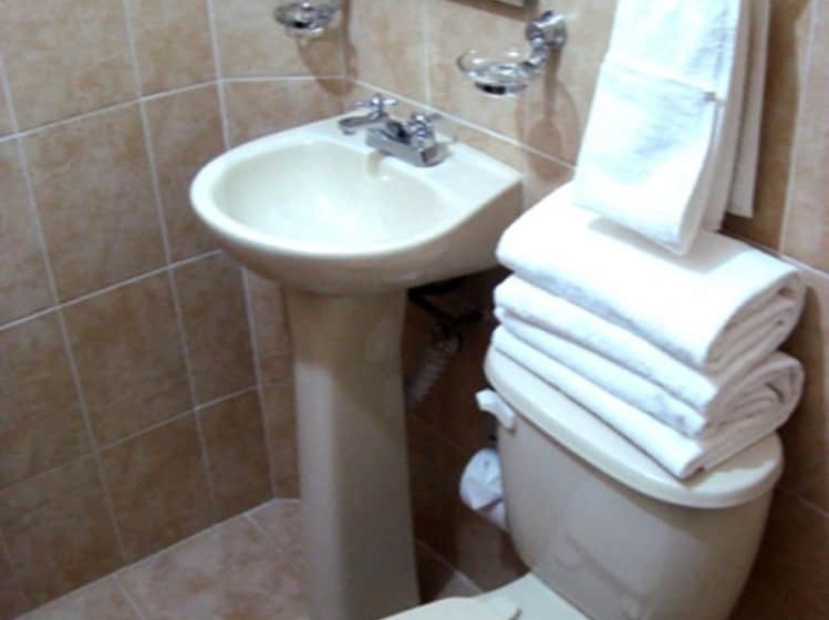 חדר סטנדרט לארבעה, La Cascada Oaxaca