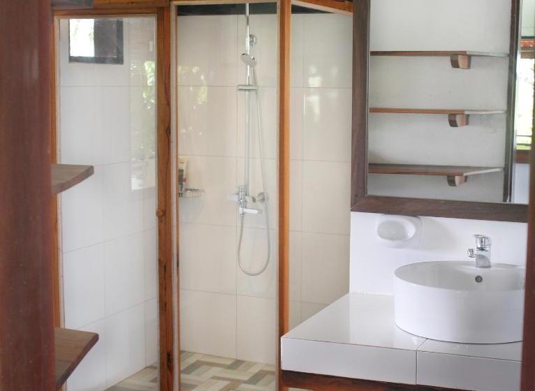 سوئیت با تخت بزرگ, Villa Maya