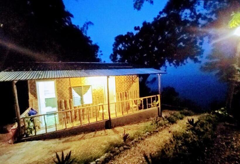 Quarto Quádruplo Estandar, Stay N Save B&b
