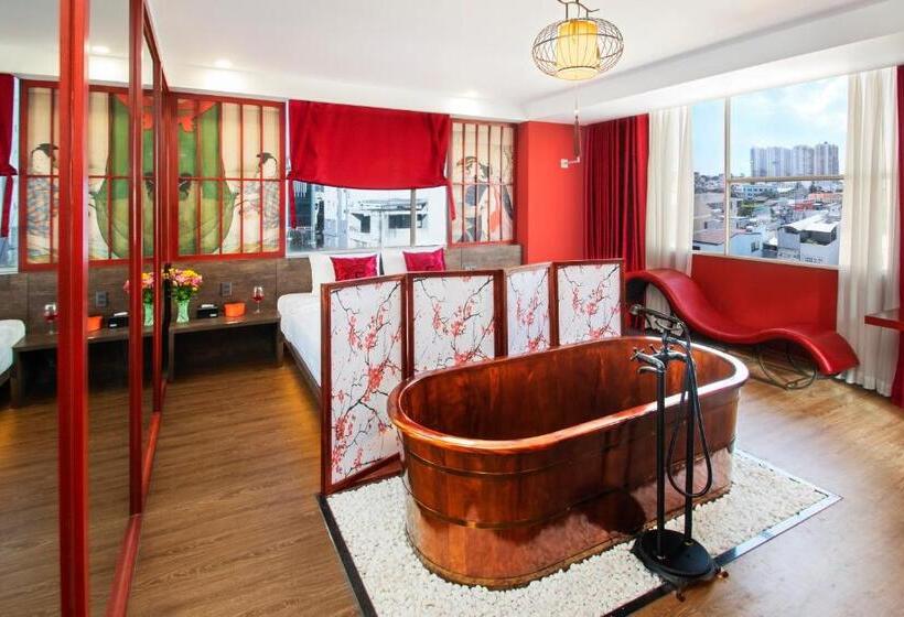 اتاق لوکس با تخت بزرگ, Eros Hotel 2   Love