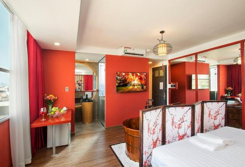 اتاق لوکس با تخت بزرگ, Eros Hotel 2   Love