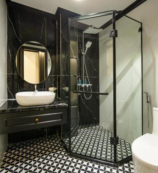 琮城市景观的豪华间, Elegant Boutique Hotel Ha Long