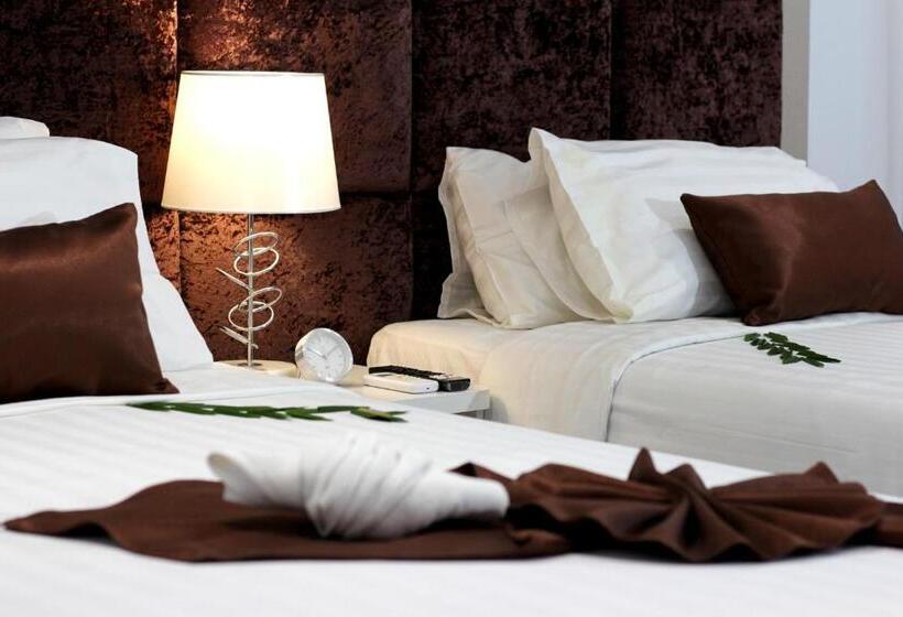 Quarto Deluxe, Pooh Beach Resort & Spa