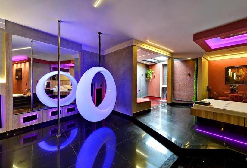 Люкс с Бассейном, Motel Deslize Ribeirão Preto