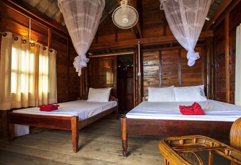 Bungalow Standart com Varanda, Happy Elephant Bungalows