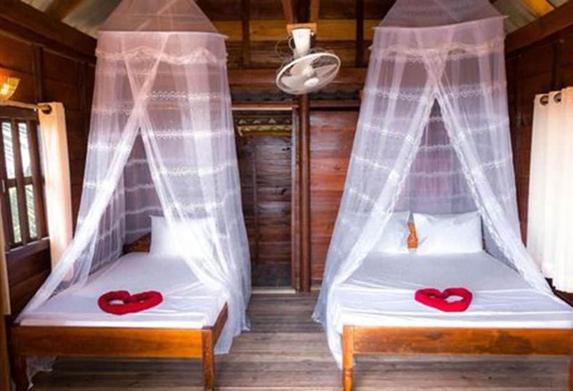 Bungalow Standart com Varanda, Happy Elephant Bungalows